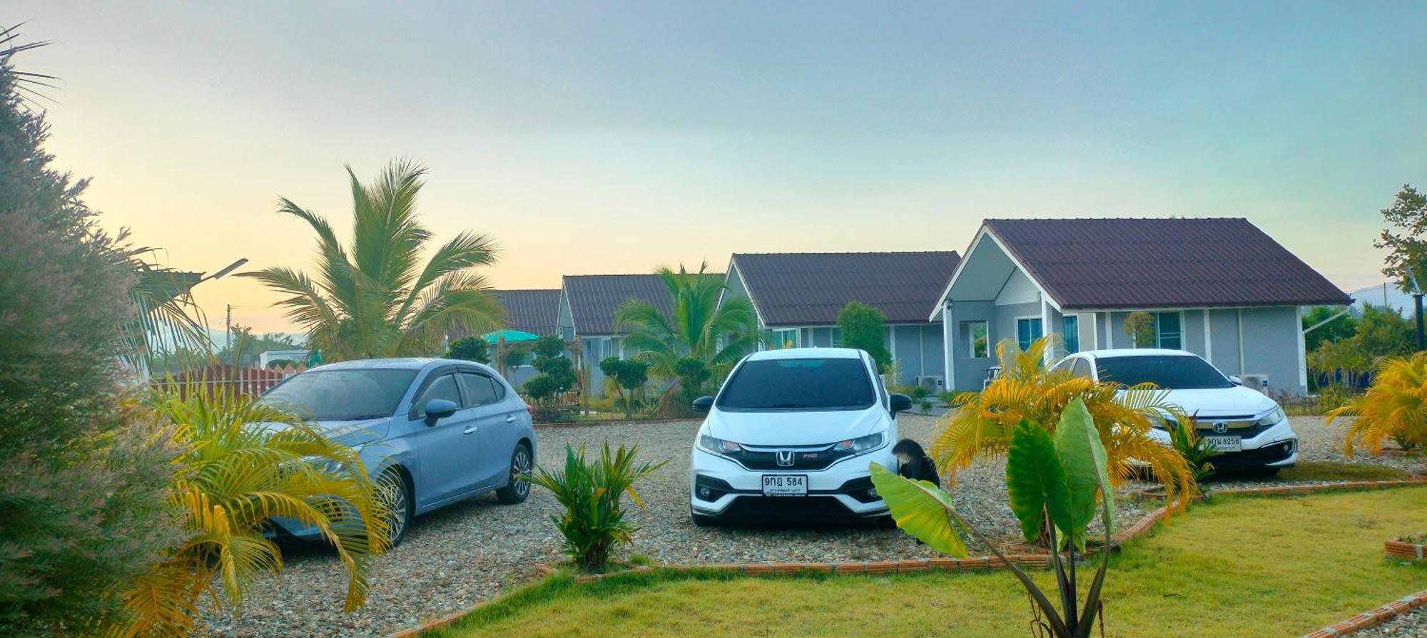 Poonsap Homestay Nan Exterior photo
